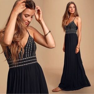 Lulu's Black Maxi Dress with White Accents, Coachella Dress, Festival Dress